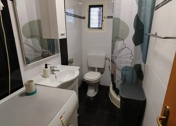 Appartement Jazbina *