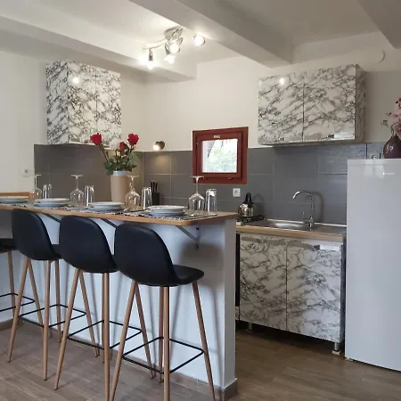 Apartment Jazbina Pula