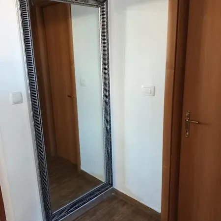 Jazbina Apartment