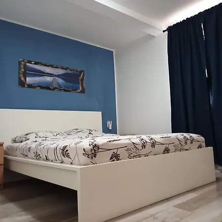 Jazbina Apartment Pula