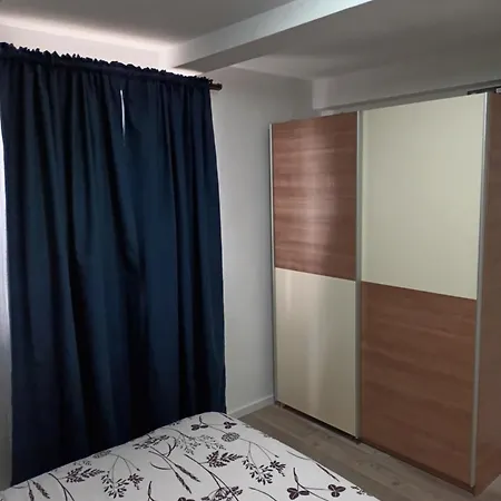 Jazbina Apartment Pula